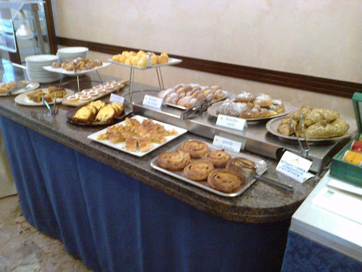 California Pastry Hotel Cervia Exterior foto